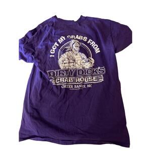 Dirty dicks, crabhouse size medium purple T-shirt